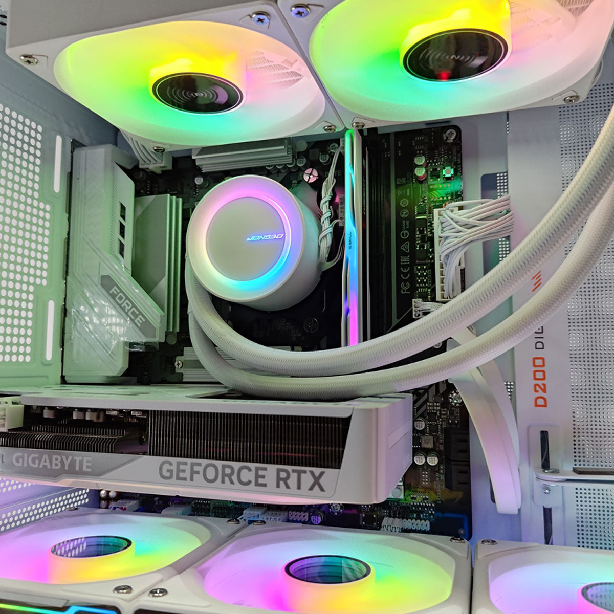 Aurora D200 White Desktop Gaming PC