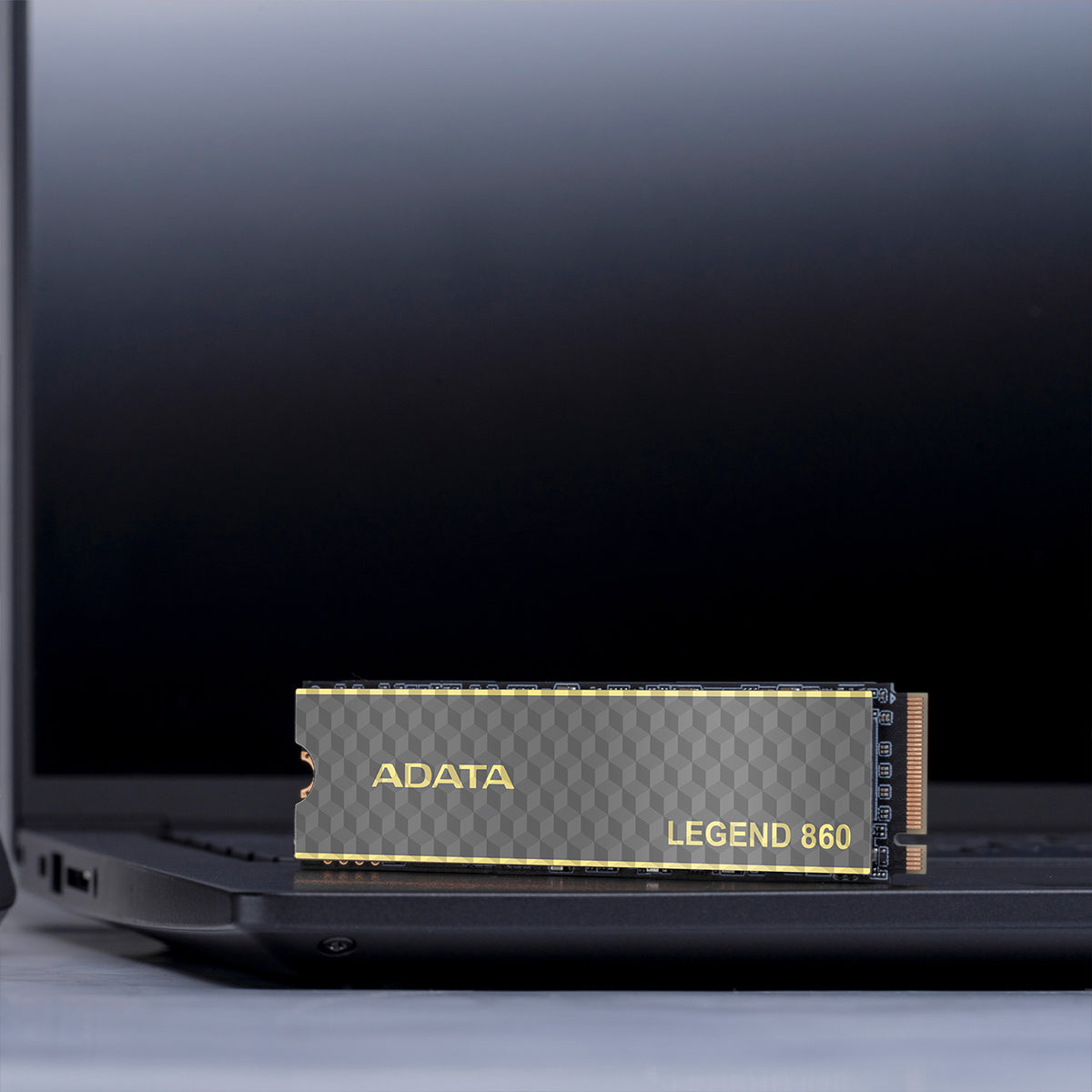 Adata Legend 860 500GB PCIe Gen4 x4 M.2 2280 Internal SSD (SLEG-860-500GCS)