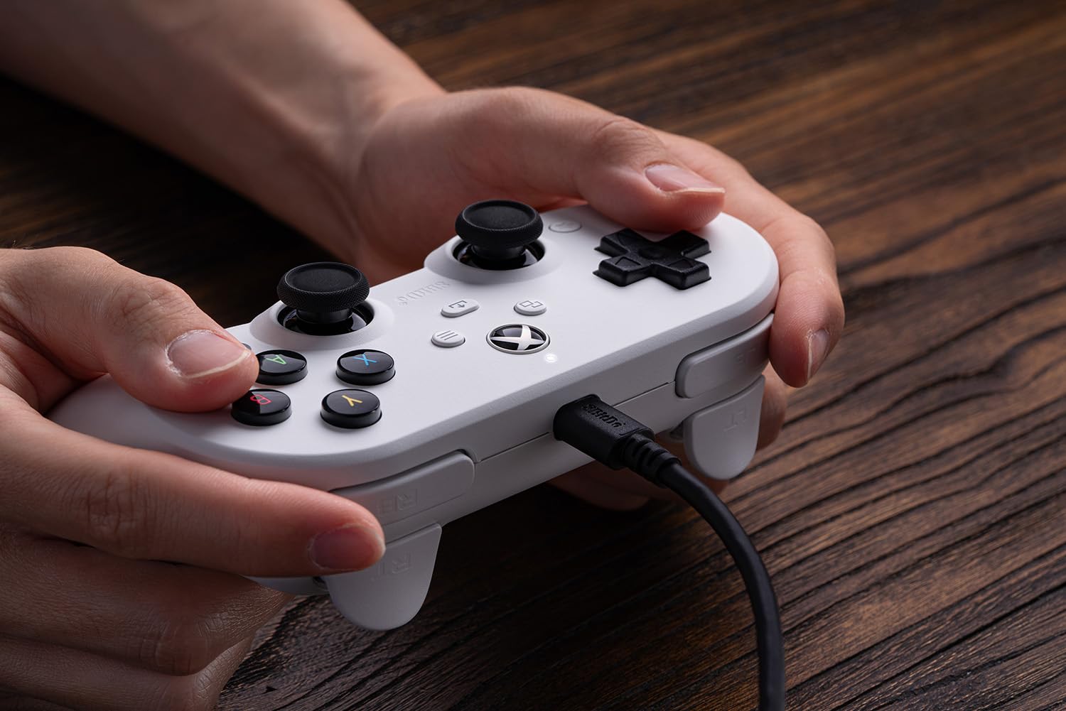 8Bitdo Pro 2 Wired Controller Hall Ed. for Xbox