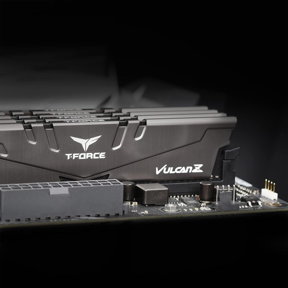 Teamgroup T-Force Vulcan Z 16GB (2X8GB) DDR4 3200MHZ Desktop Memory
