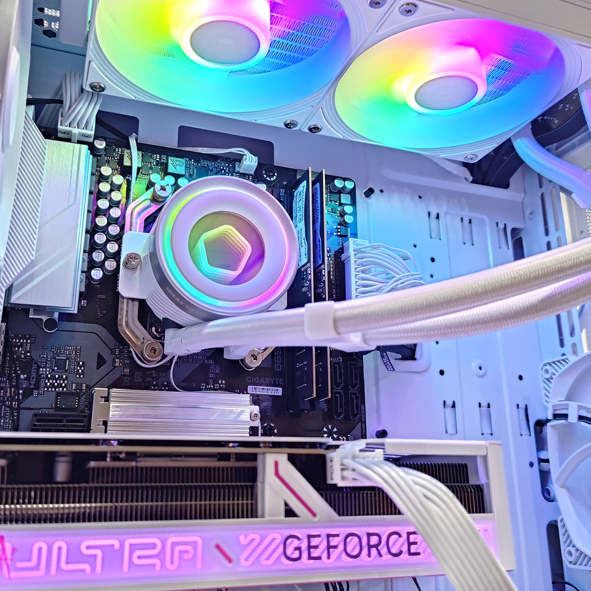 Aurora Air White Desktop Gaming PC