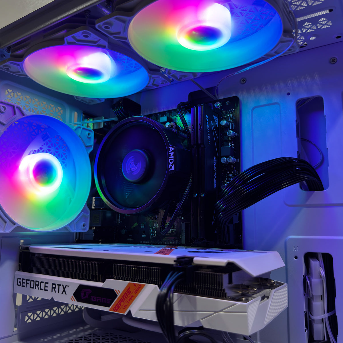 Alpha Reyna White Desktop Gaming PC