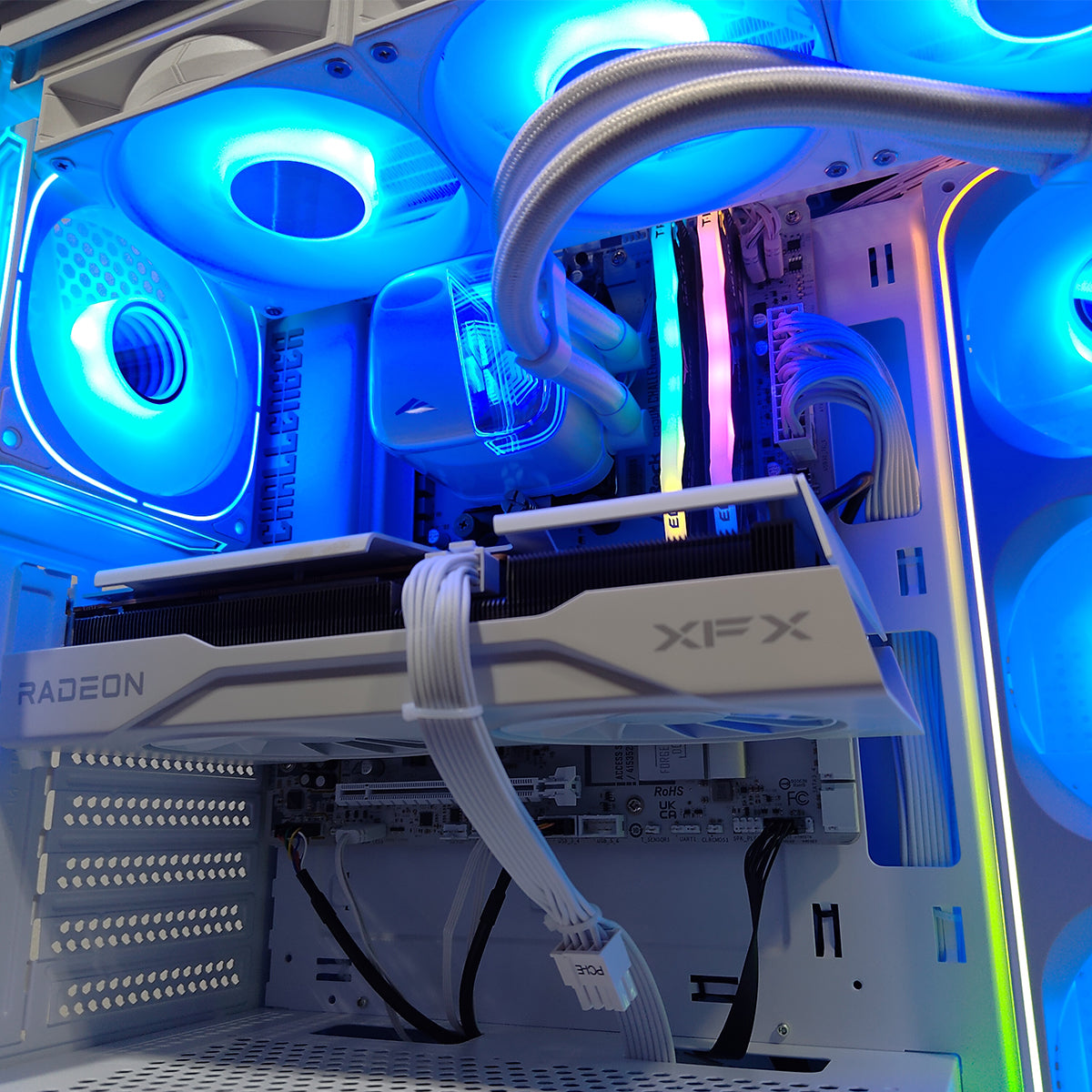 Sophos C72 White Desktop Gaming PC | DataBlitz