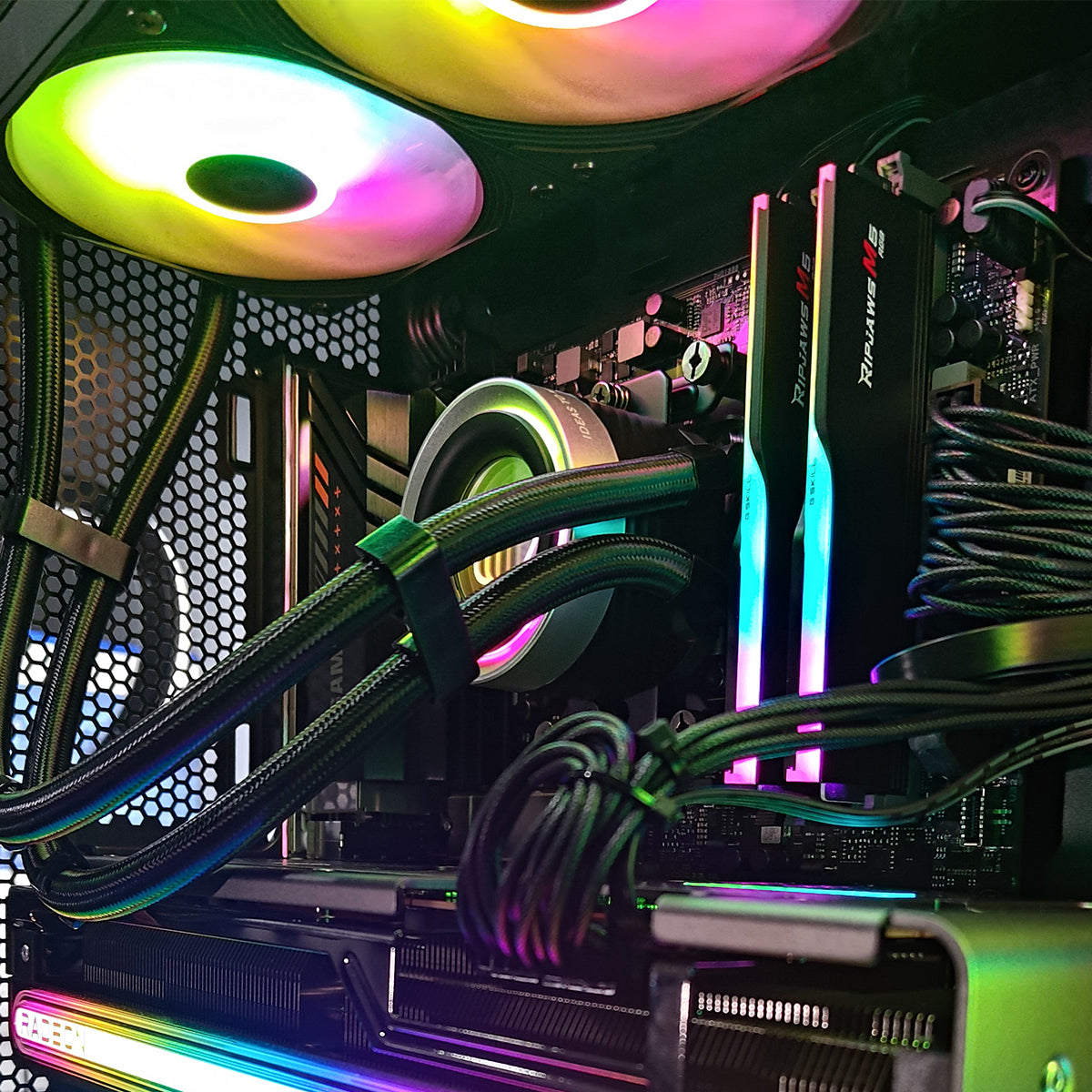 Aurora A21 Black Desktop Gaming PC - DataBlitz