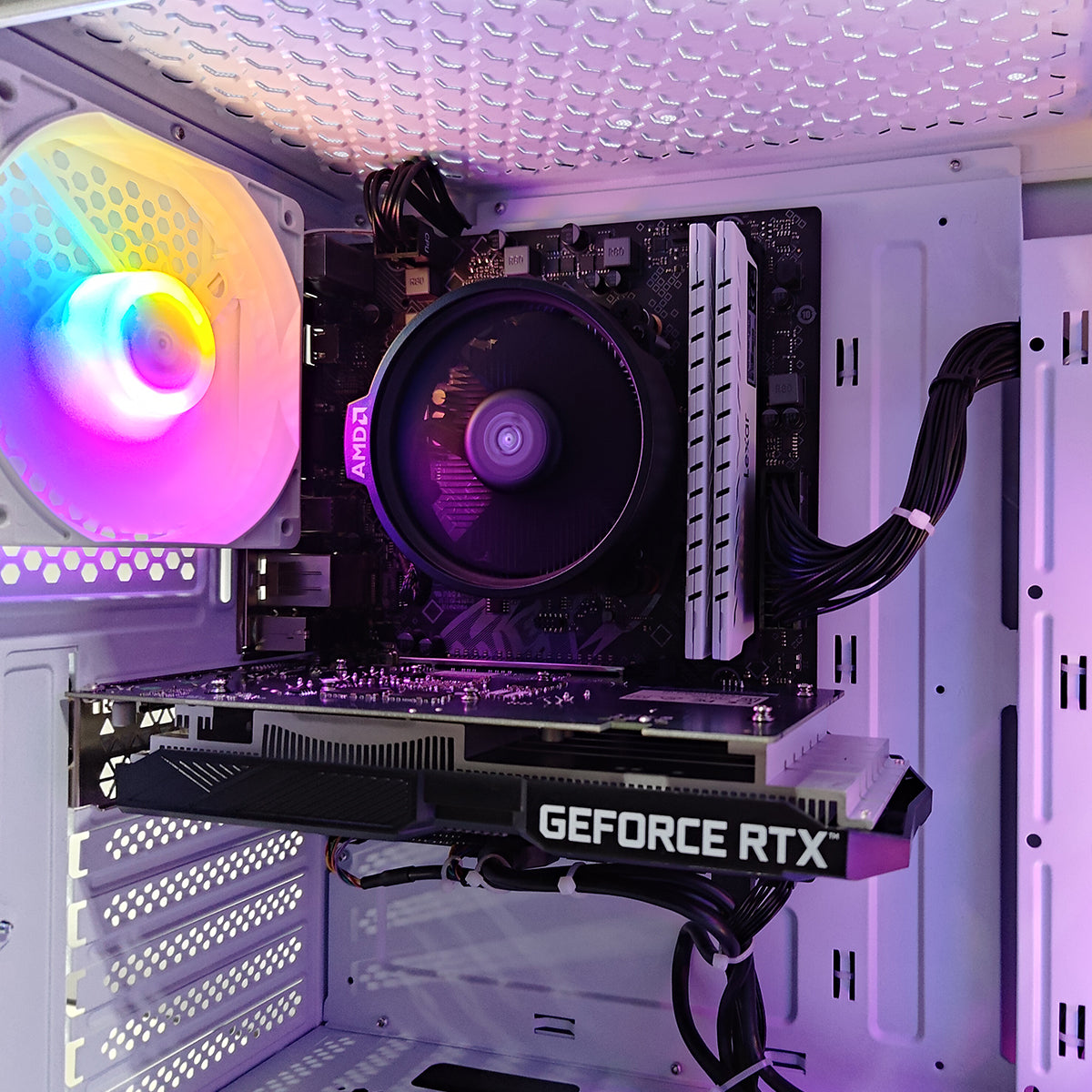 Alpha Hermes White Desktop Gaming PC
