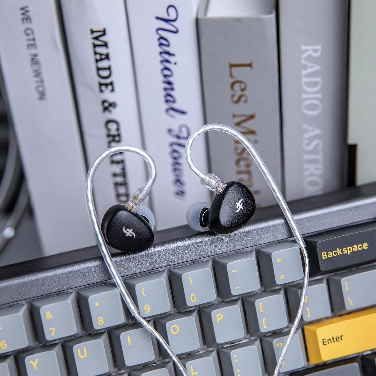 SIMGOT EA500 DSP Dual-Magnetic Dual-Chamber DLC 10mm Dynamic Driver In-Ear Monitor