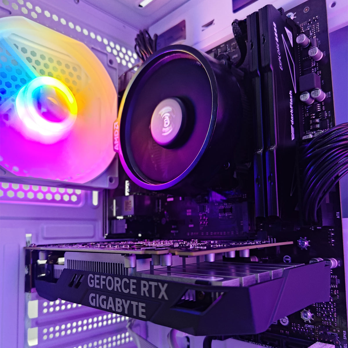 Alpha Vesta White Desktop Gaming PC