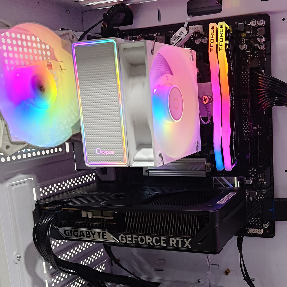 Sigma DK351 Luxury White Desktop Gaming PC | DataBlitz