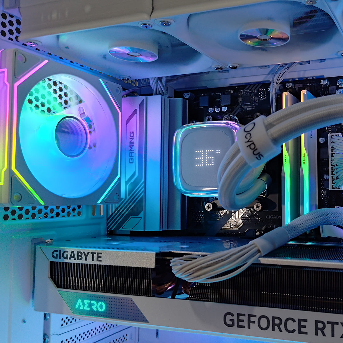 Sophos Iota C70 White Desktop Gaming PC | DataBlitz