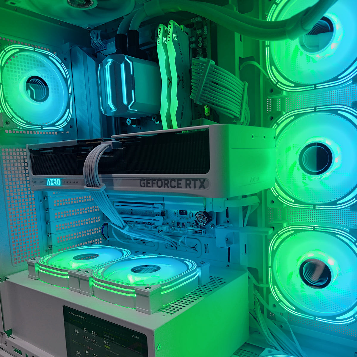 Ultra Genome III White Desktop Gaming PC