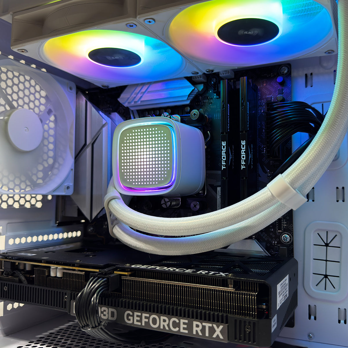 Aurora Air 100 Lite White Desktop Gaming PC