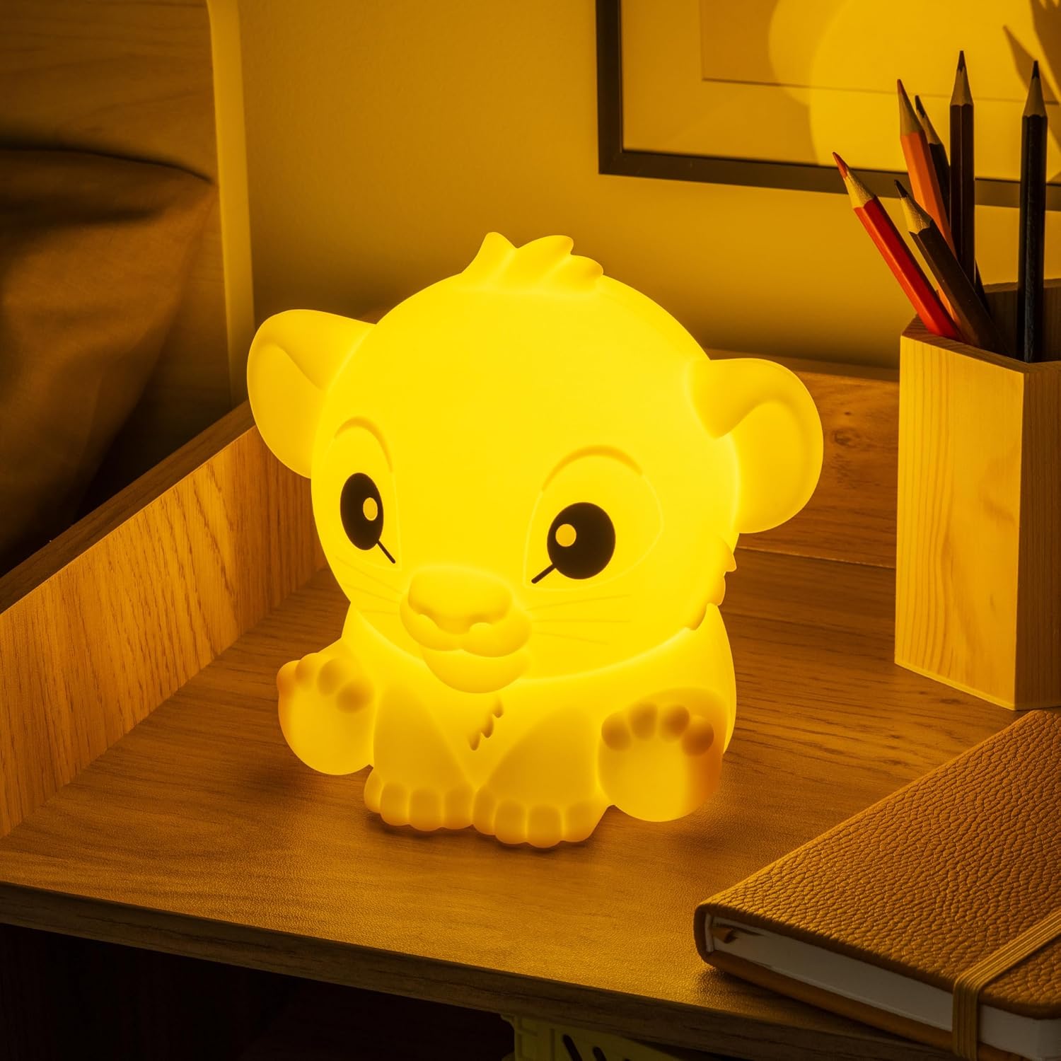 Paladone Simba SquishyGlo Silicone Light Rechargeable (PP14463LK)
