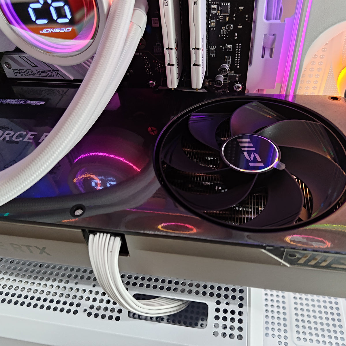 Optima D300 White Desktop Gaming PC | DataBlitz