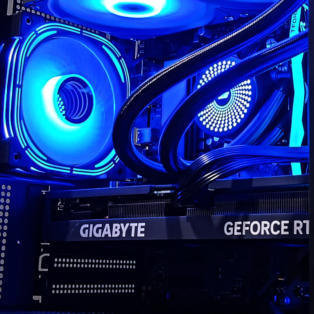 Sigma DB330M Mesh Black Desktop Gaming PC
