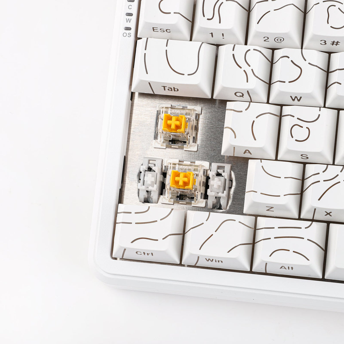 Ajazz AK680 Max RGB Wired 68-Keys Gasket-Mounted Hot Swappable Mechanical Keyboard (Contour White)