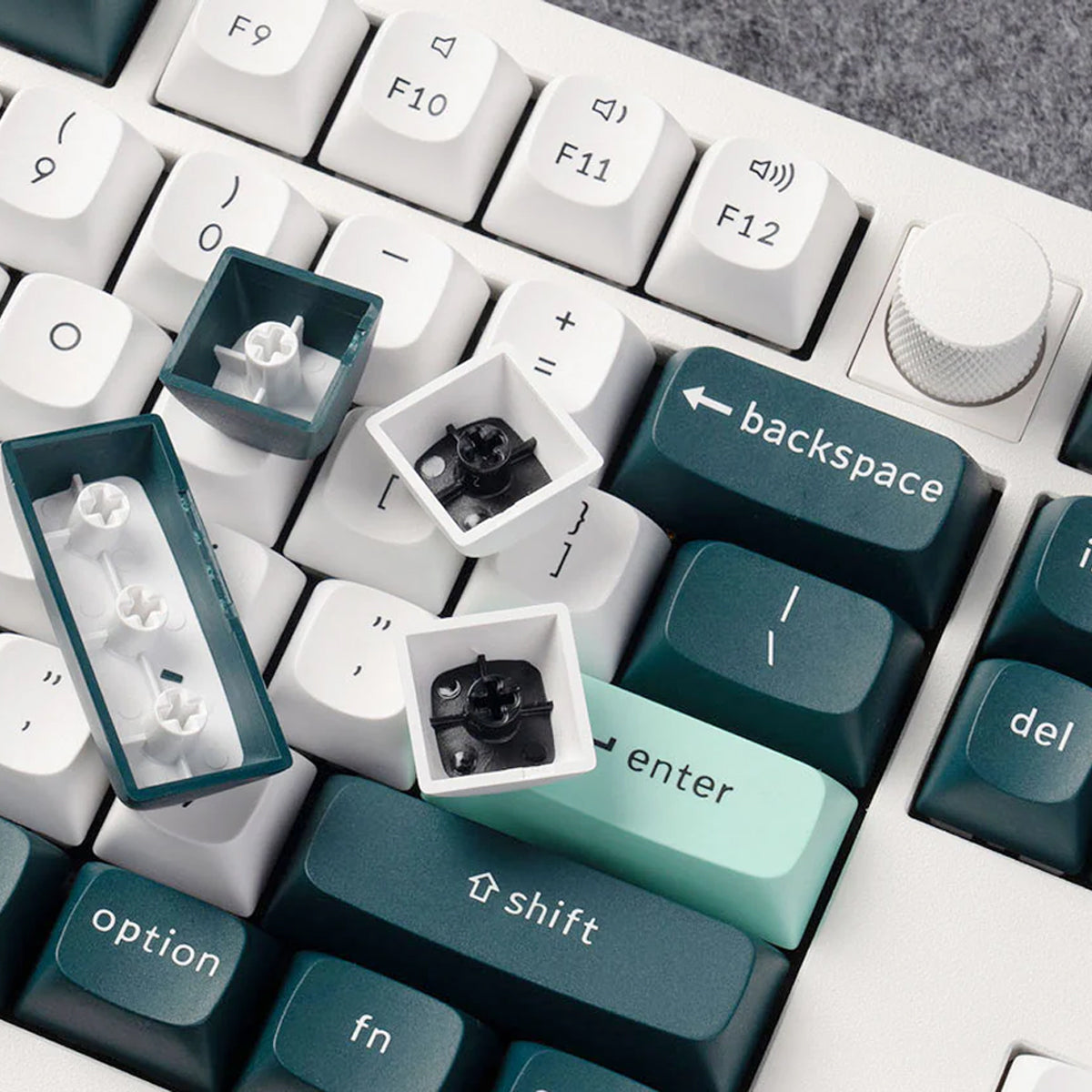 Keychron Q3 HE QMK TKL Fully Assembled Knob RGB Backlight Hot-Swappable Wireless Magnetic Switch