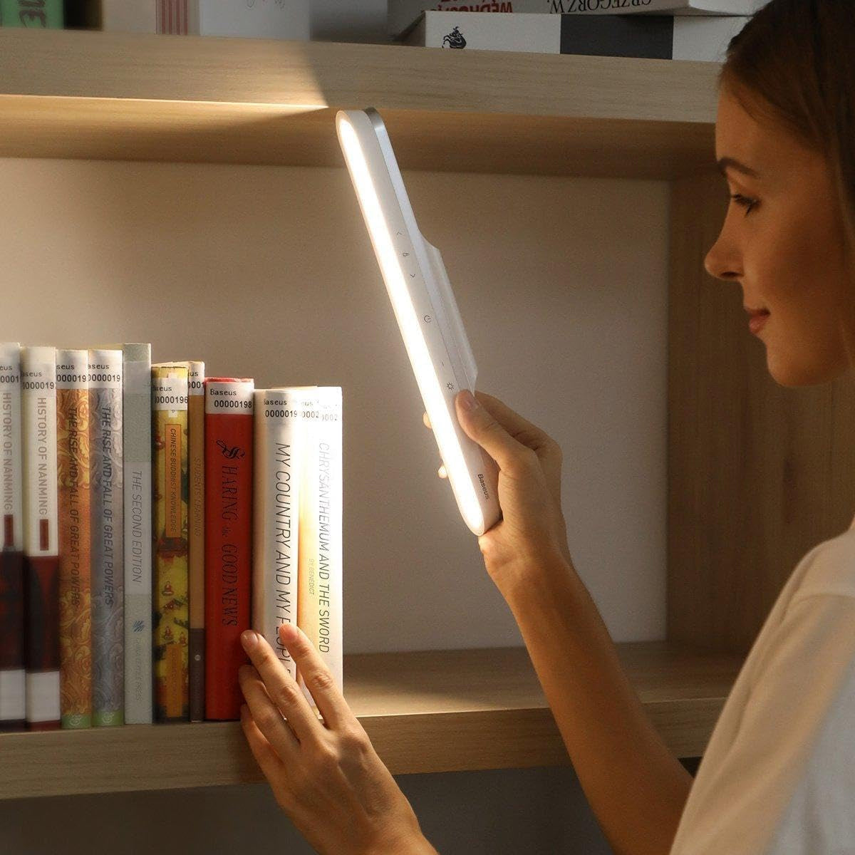Baseus Magnetic Stepless Dimming Charging Desk Lamp Pro (White) (DGXC-02)