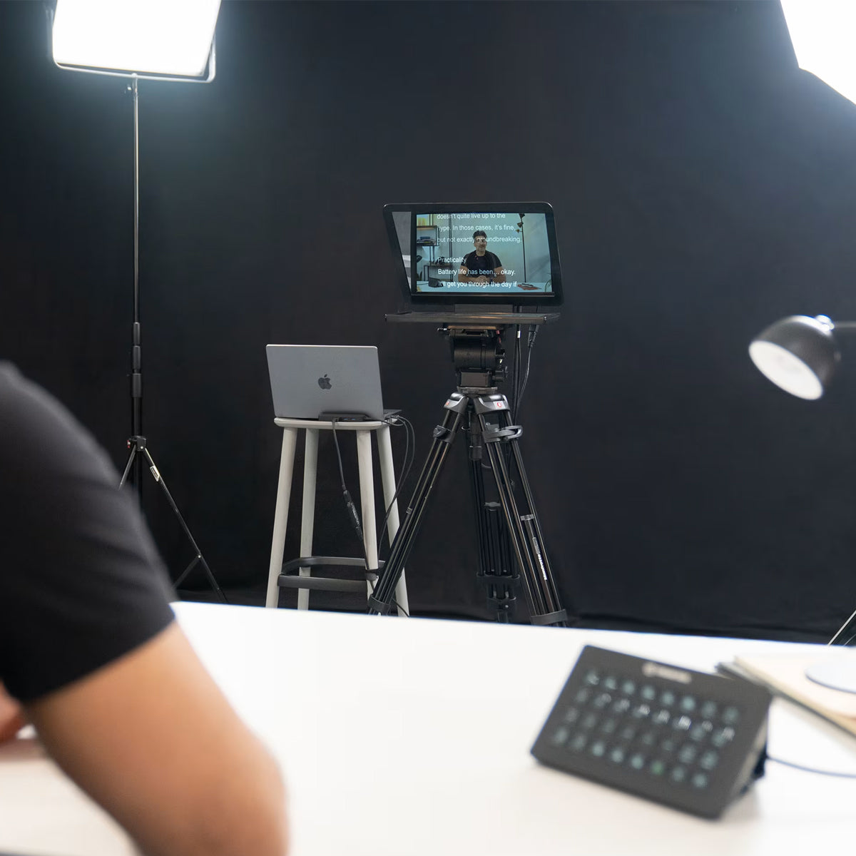 Elgato Prompter XL 15.6" FHD All-In-One Studio Teleprompter