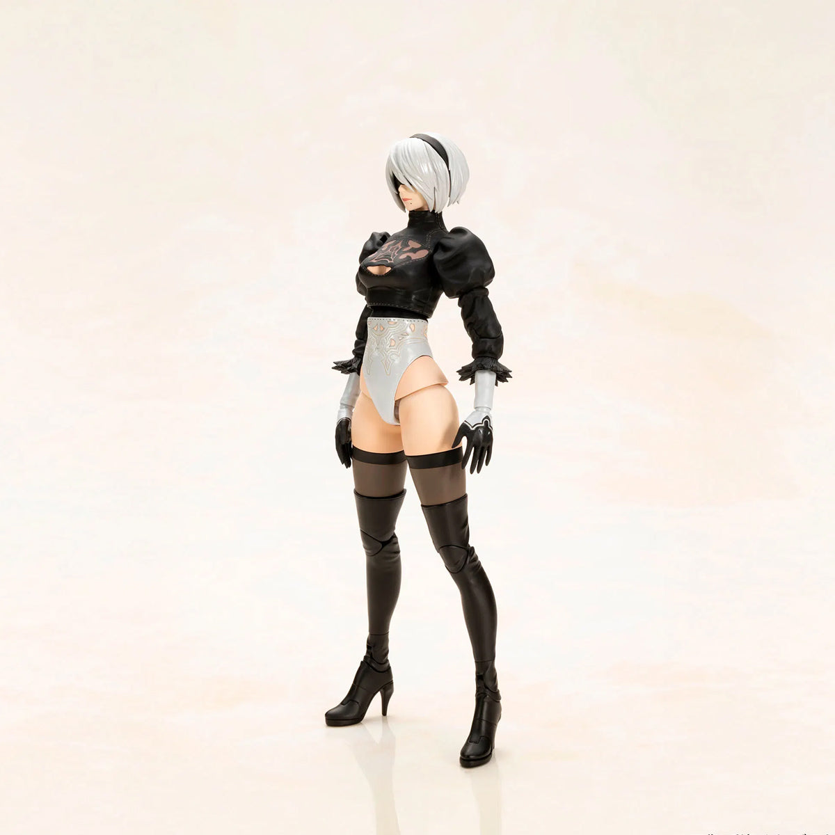 NieR:Automata Plastic Model Kit - 2B (YoRHa No.2 Type B)