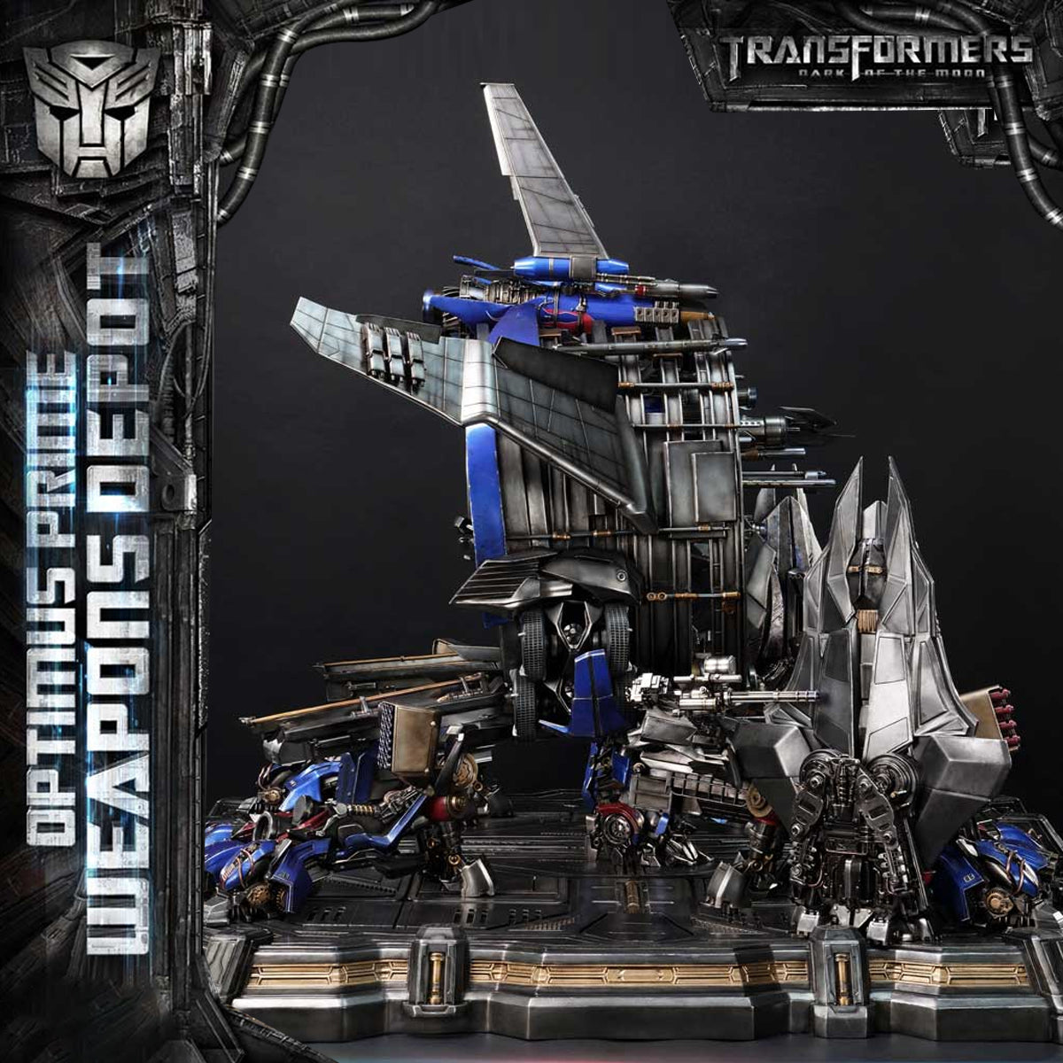 Museum Masterline Transformers: Dark of the Moon (Film) Optimus Prime Weapons Depot
