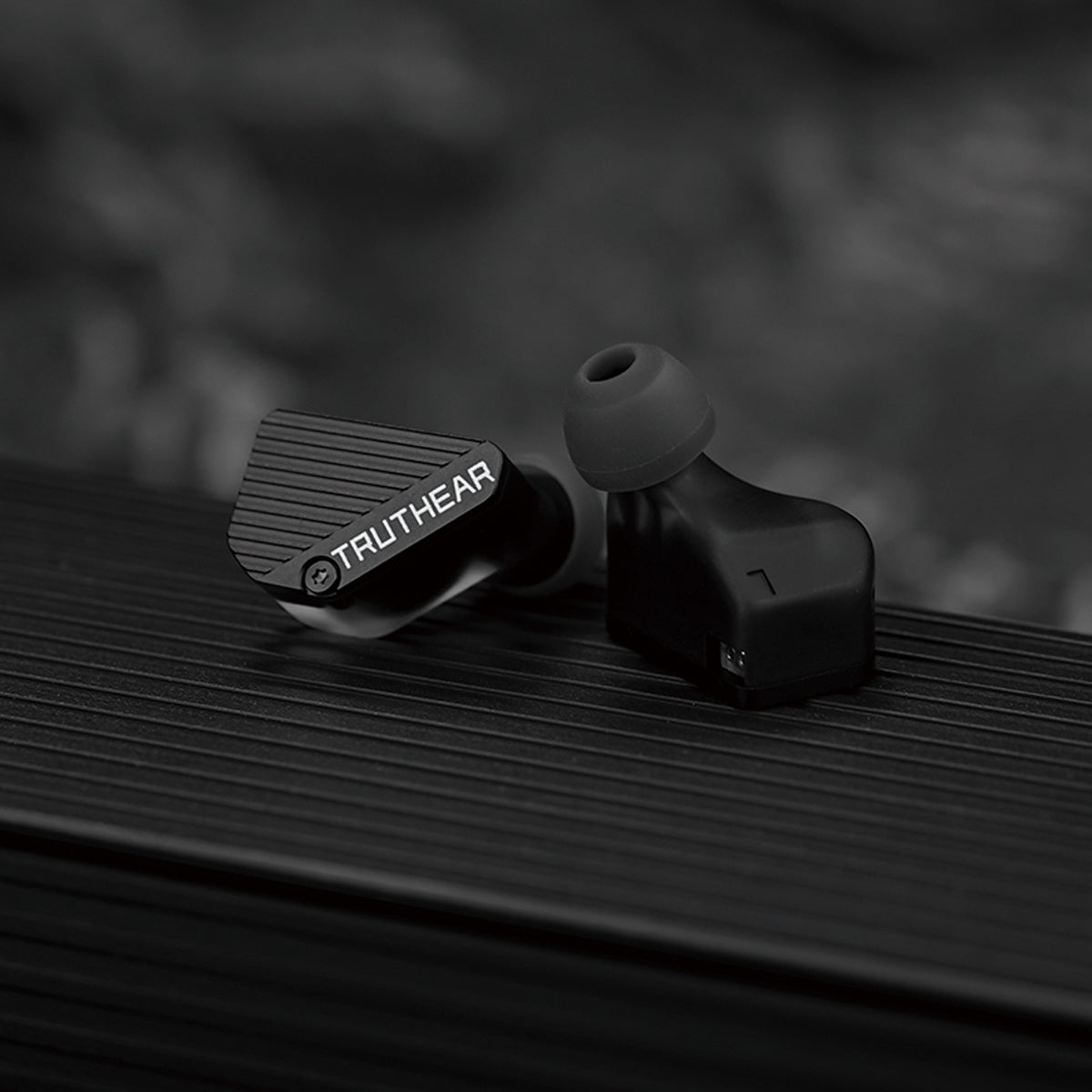 Truthear Pure 1DD + 3BA Hybrid In-Ear Monitor with Detachable Cable (Black)