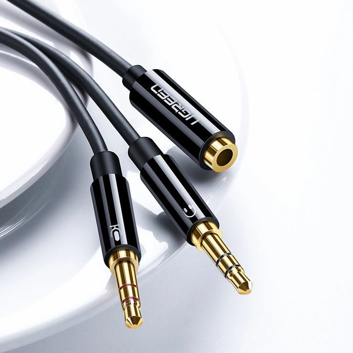 Ugreen Dual 3.5mm Male to 3.5mm Female Audio Cable - 20cm (Black) (AV140/20899)