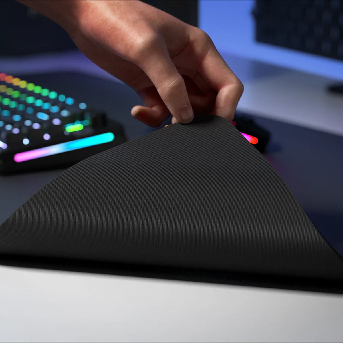 Glorious GMP 2 XXL Stitchless Cloth Gaming Mousepad