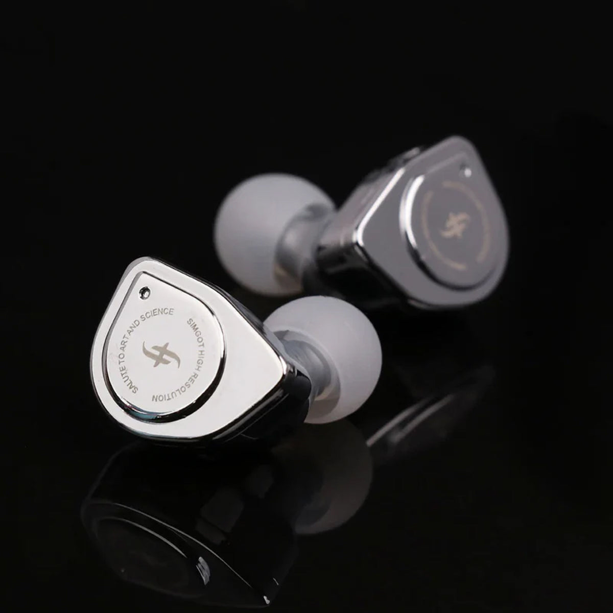 SIMGOT EW200 10mm SCP Diaphragm Dual-Magnetic-Circuit & Dual-Cavity Dynamic Driver In-Ear Earphones