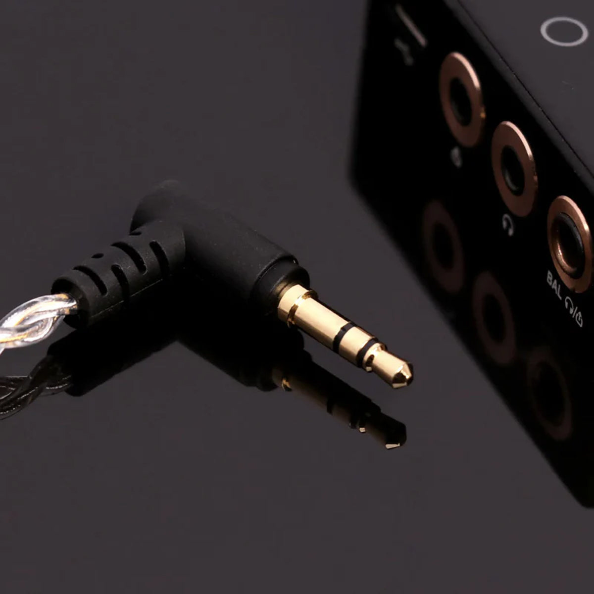 SIMGOT EW200 10mm SCP Diaphragm Dual-Magnetic-Circuit & Dual-Cavity Dynamic Driver In-Ear Earphones