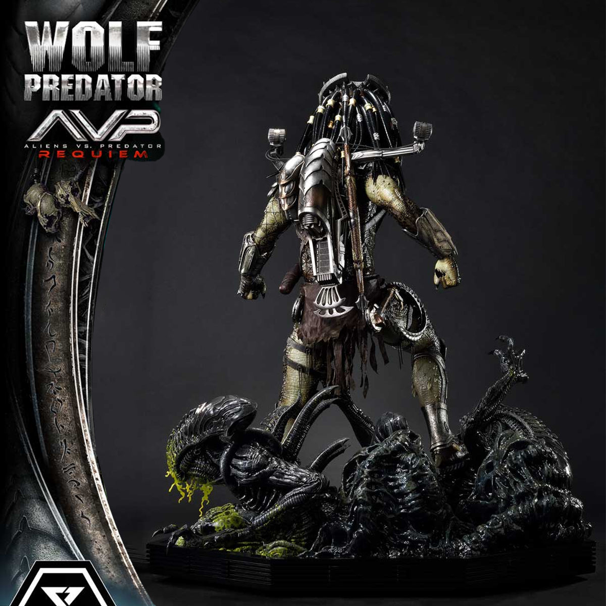Real Elite Masterline Aliens vs. Predator: Requiem Wolf Predator