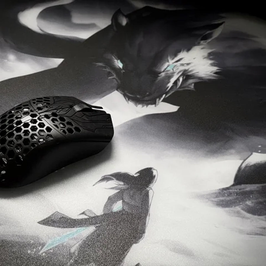 Tekkusai The Beast Glass Mousepad