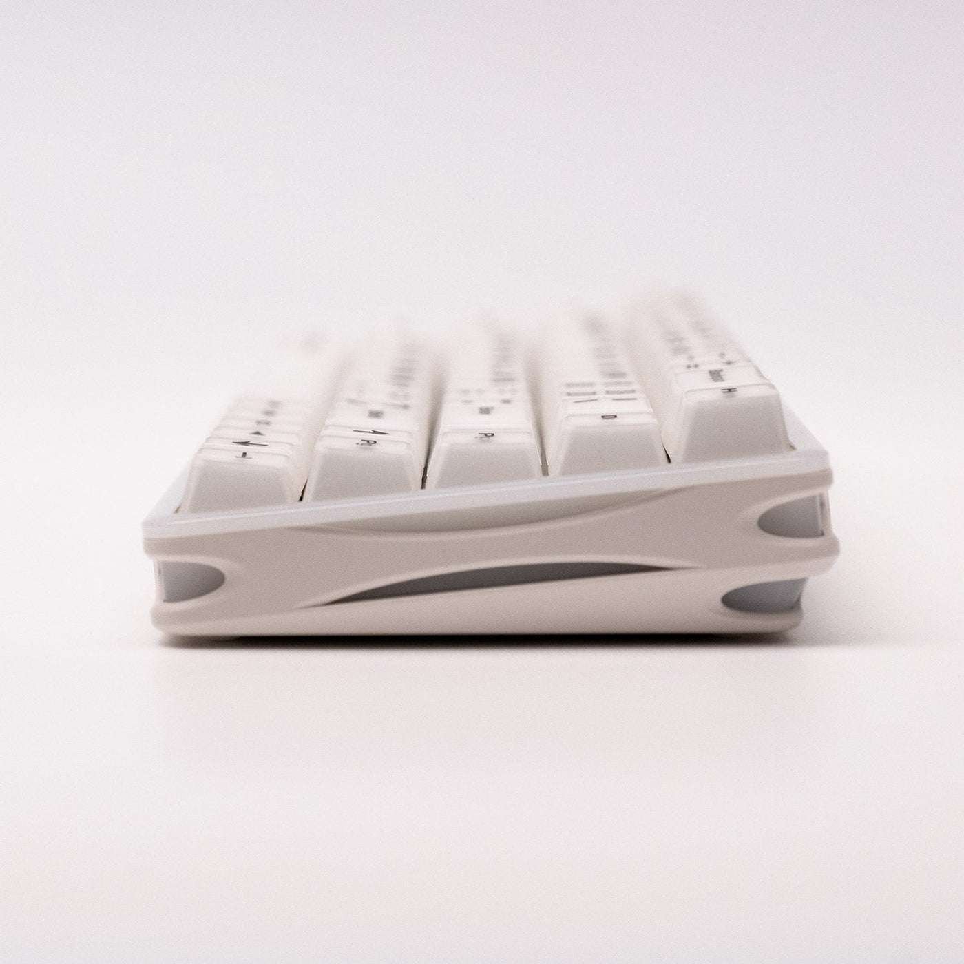 MonsGeek Verve 68 HE Wired RGB Magnetic Keyboard (Misty White) (Akko Flash Magnetic Switch)