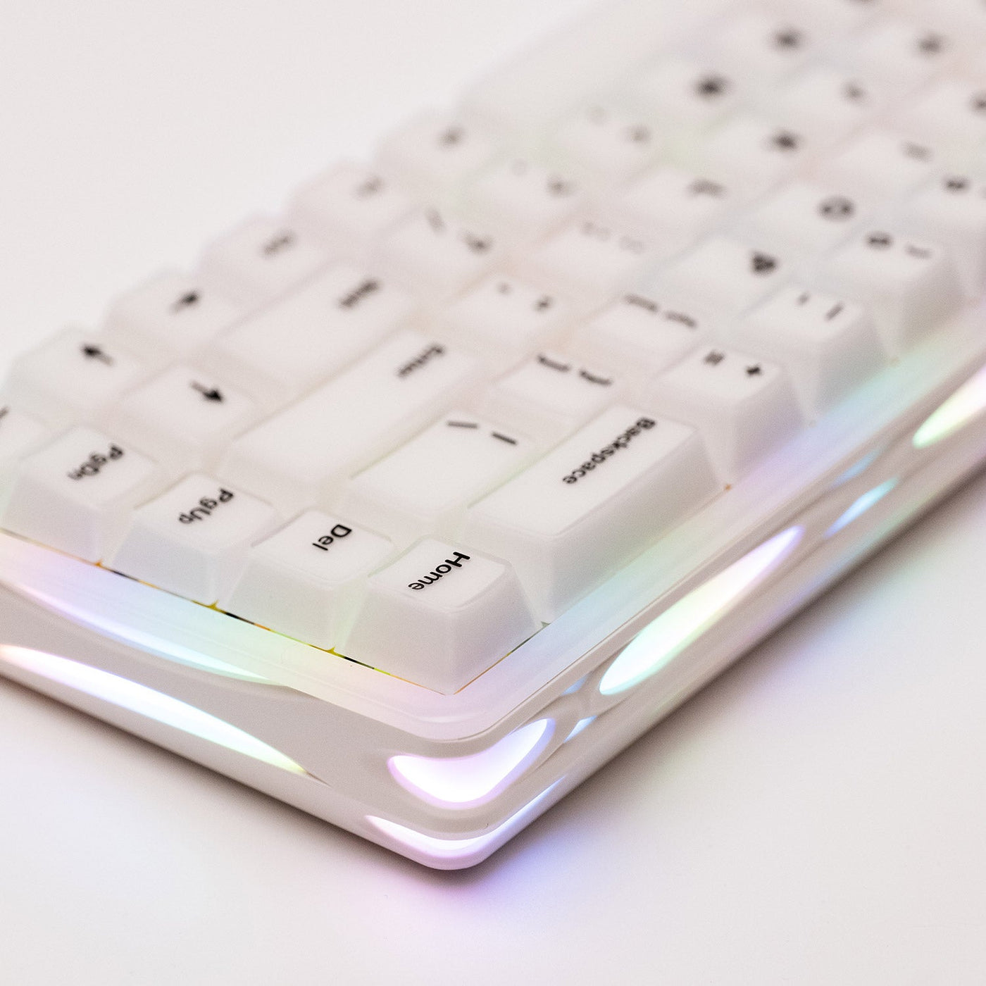 MonsGeek Verve 68 HE Wired RGB Magnetic Keyboard (Misty White) (Akko Flash Magnetic Switch)