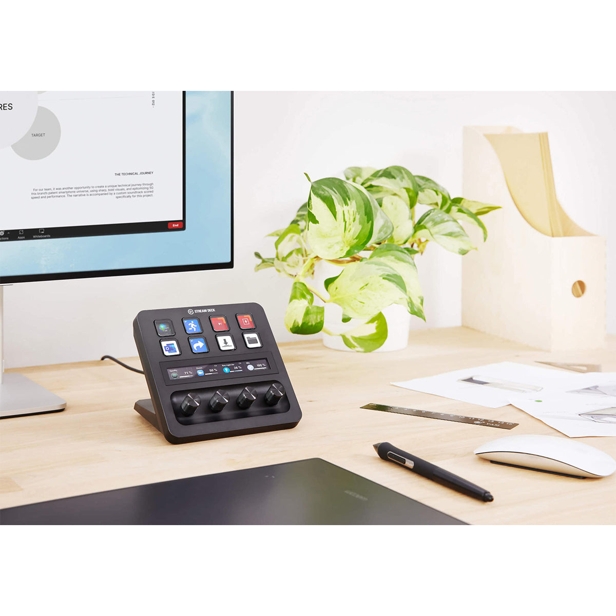 Elgato Stream Deck + - DataBlitz