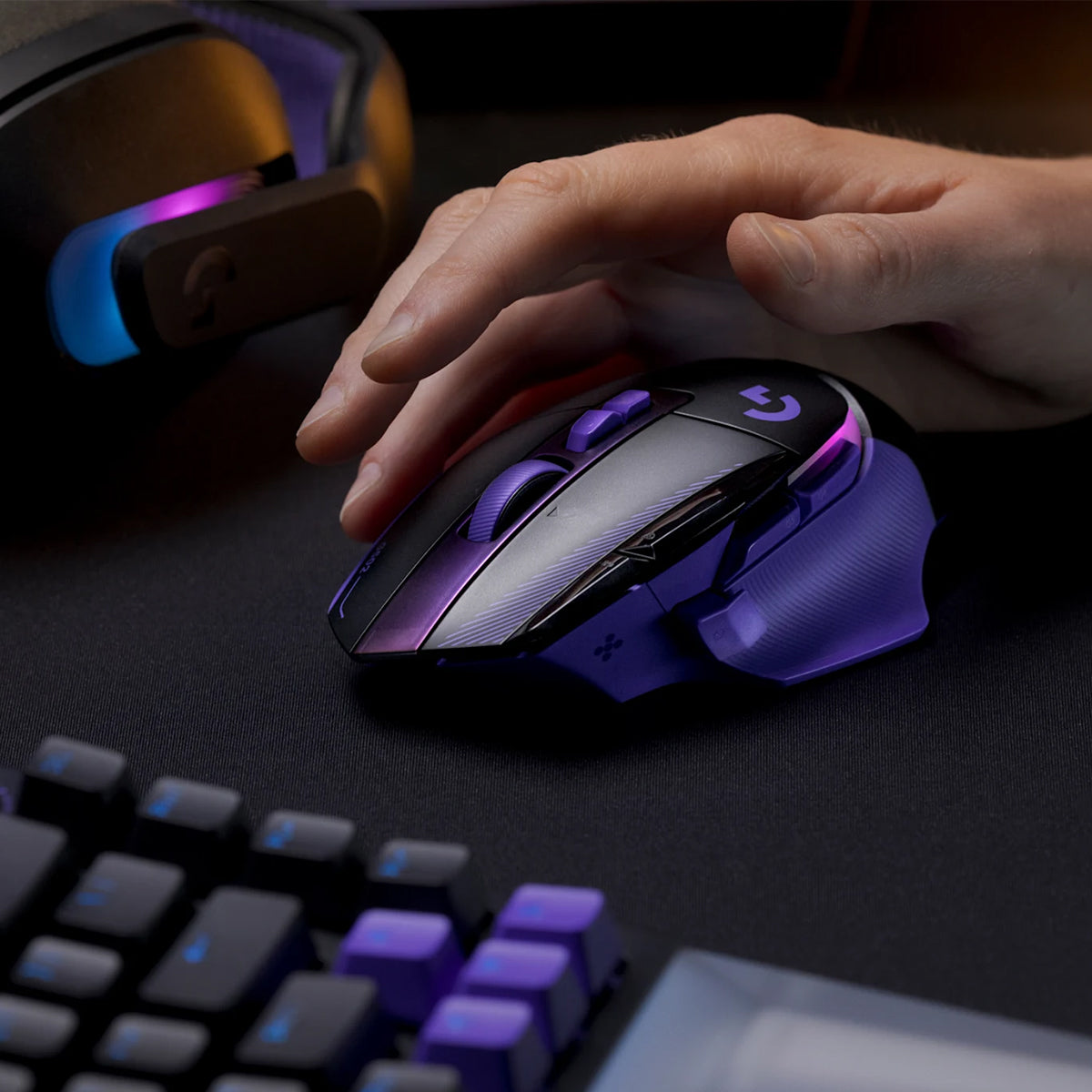 Logitech G502 X Plus Lightspeed Wireless RGB Gaming Mouse (Black, White, Dark Lila, Mint)