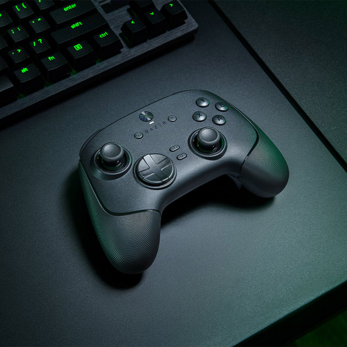 Razer Wolverine V3 Pro 8K PC Wireless eSports Controller for PC (Black)