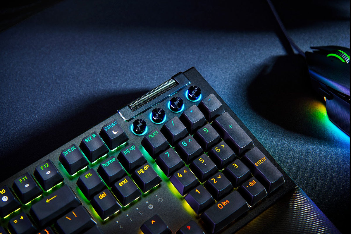 Razer Blackwidow V4 Mechanical Gaming Keyboard (Green Switch)