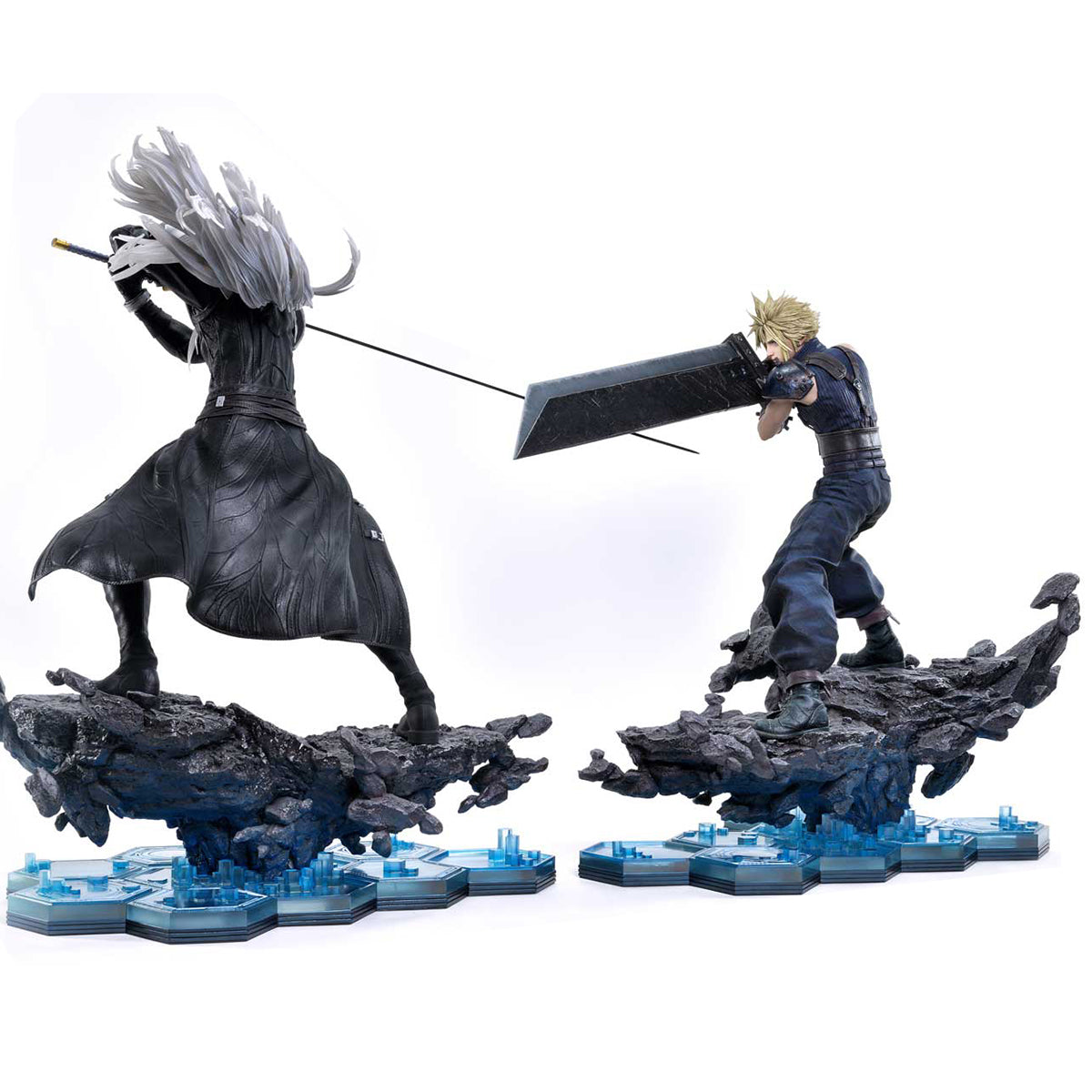Square Enix Masterline Final Fantasy VII Rebirth 1/4 Scale - Cloud Strife vs. Sephiroth Pre-Order Downpayment