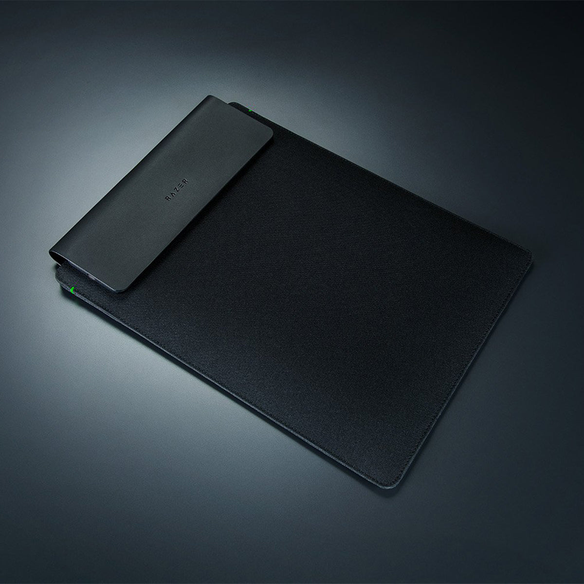 Razer Padded Laptop Sleeve For 16-inch Laptops (Black)