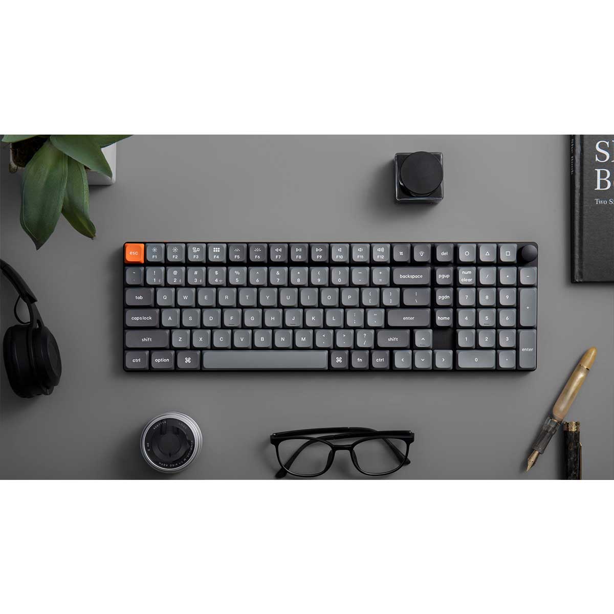 Keychron K17 Max QMK White Backlight Wireless Custom Mechanical Keyboard (Low Profile Gateron Mechanical Brown Switch) (K17M-A3)