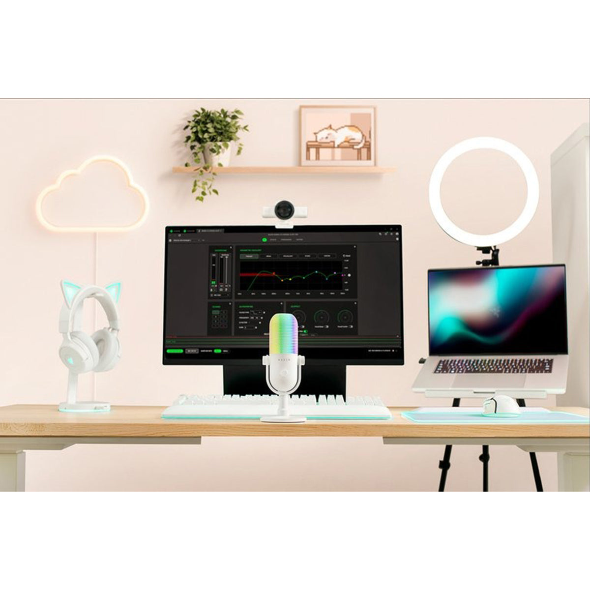 Razer Seiren V3 Chroma 32-Bit DSP RGB USB Microphone