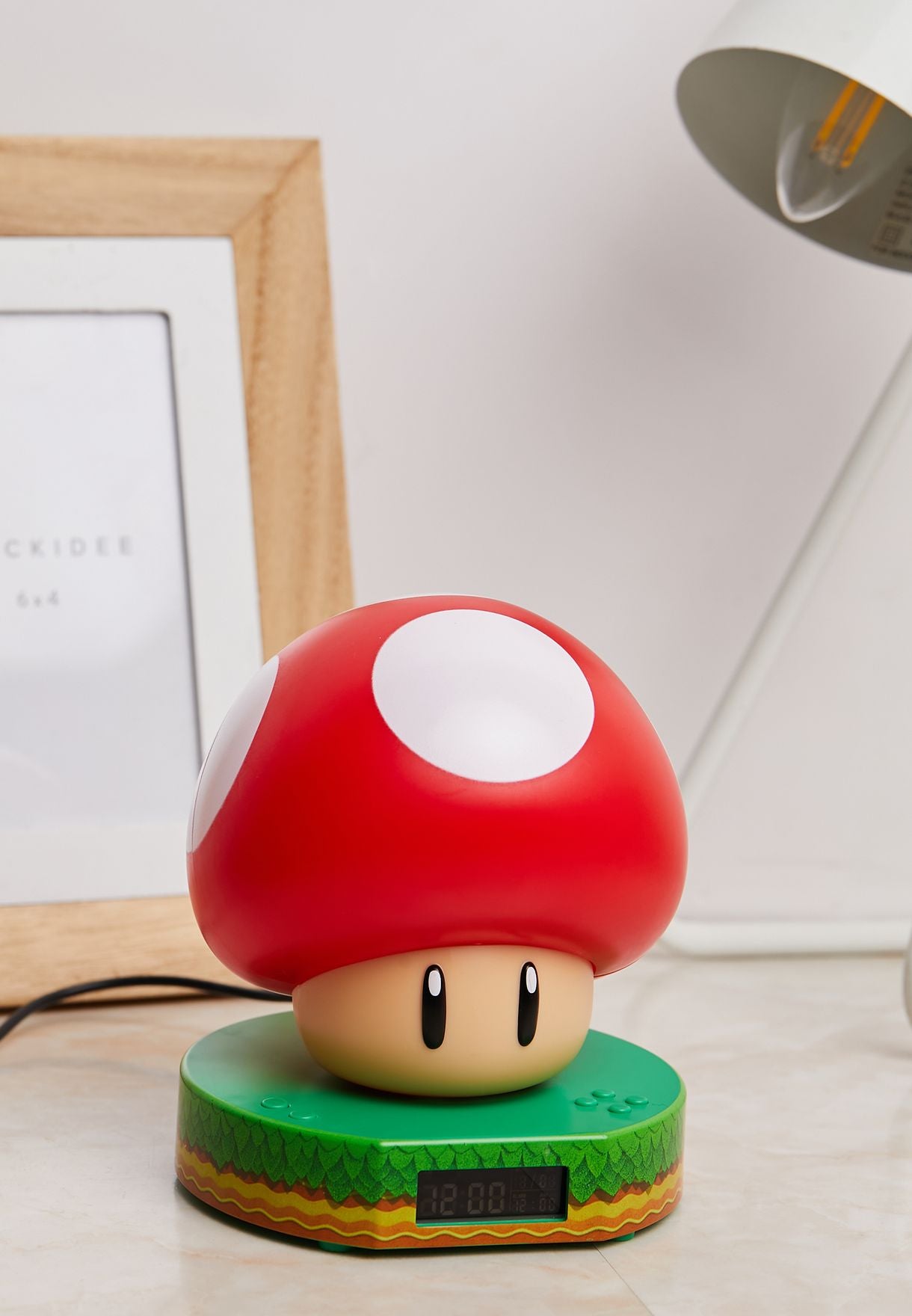 Paladone Super Mario Super Mushroom Digital Alarm Clock (PP10064NN)