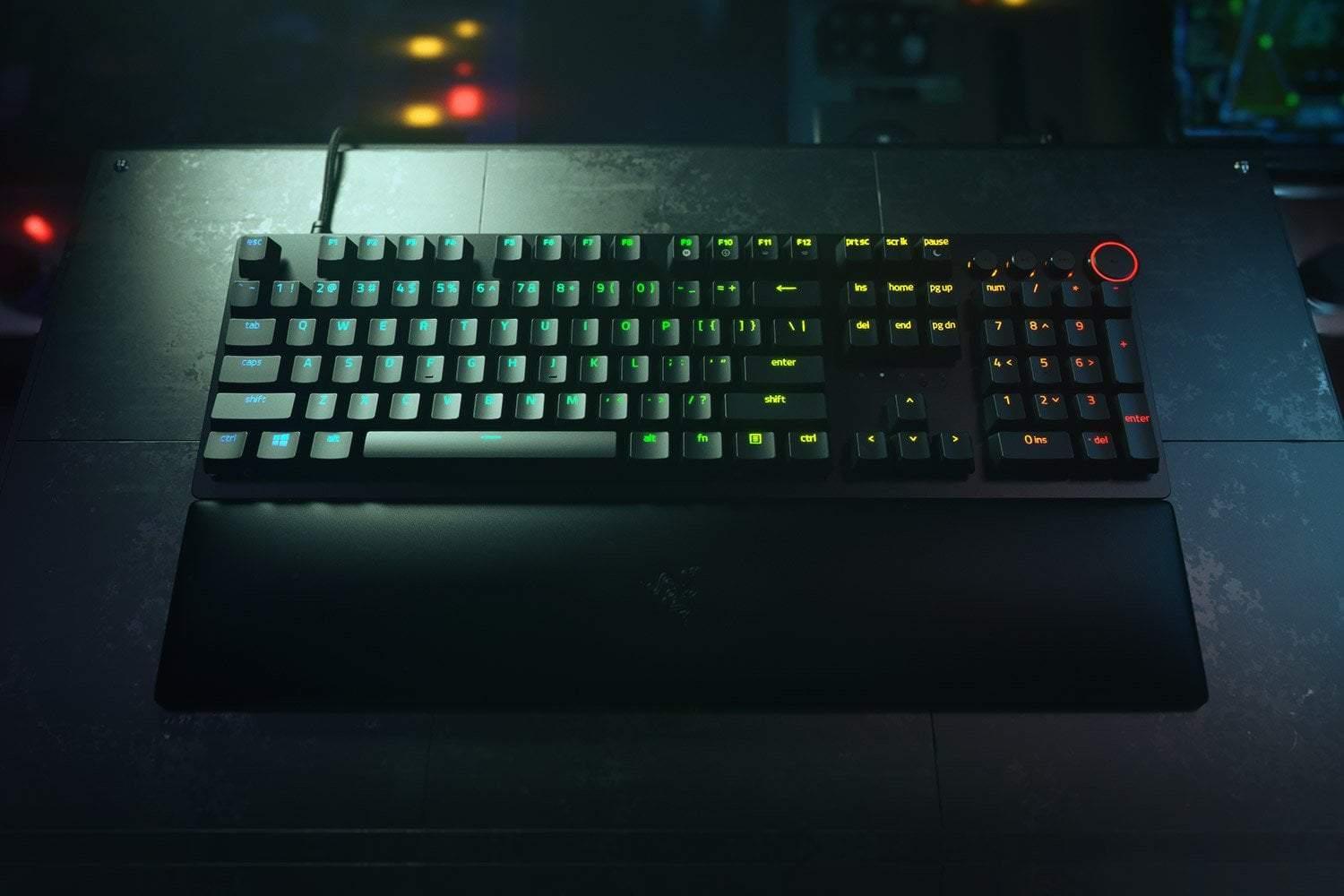 RAZER HUNTSMAN V2 OPTICAL GAMING KEYBOARD (CLICKY PURPLE SWITCH) - DataBlitz