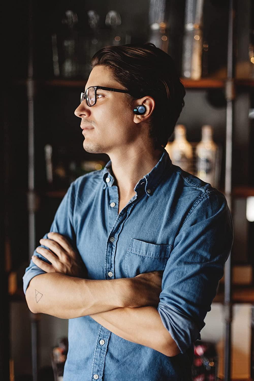 JBL TUNE 120TWS TRUE WIRELESS IN-EAR HEADPHONES (BLACK/BLUE) - DataBlitz