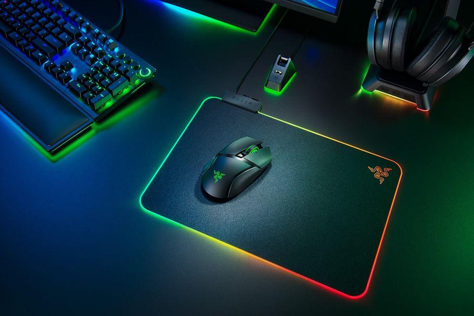 RAZER BASILISK ULTIMATE WIRELESS GAMING MOUSE WITH CHARGING DOCK - DataBlitz