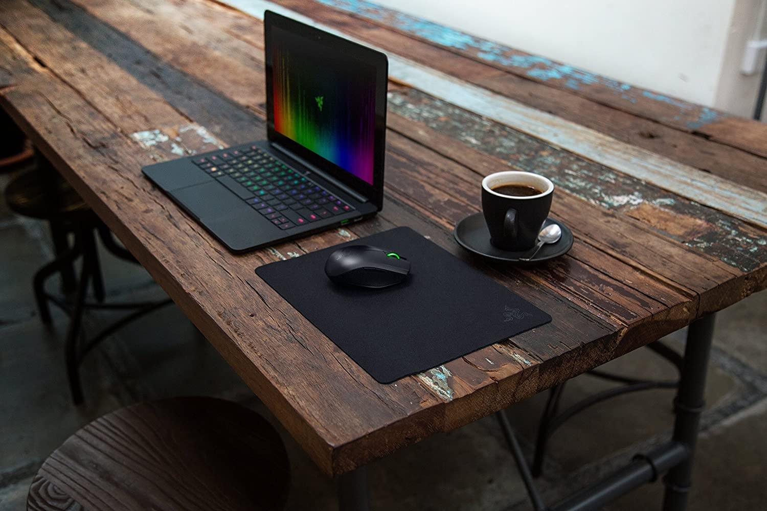 RAZER GOLIATHUS MOBILE STEALTH SMALL GAMING MOUSE MAT - DataBlitz