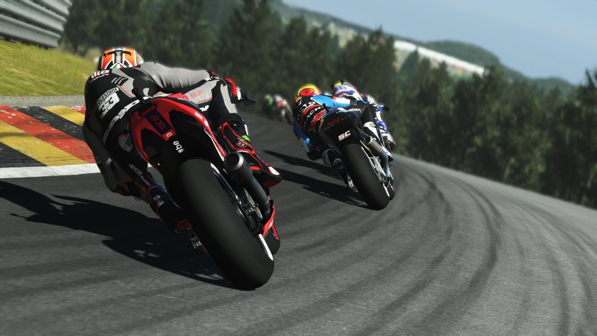XBOX ONE Moto GP 15 (EU) - DataBlitz