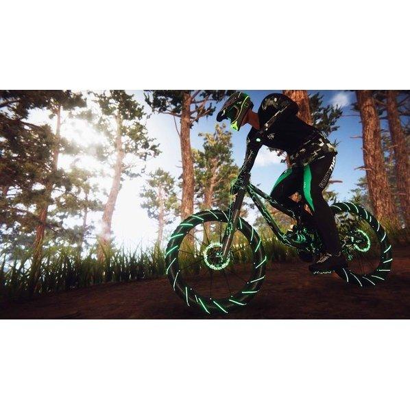 PS4 DESCENDERS EXTREME PROCEDURAL FREERIDING REG.2 - DataBlitz
