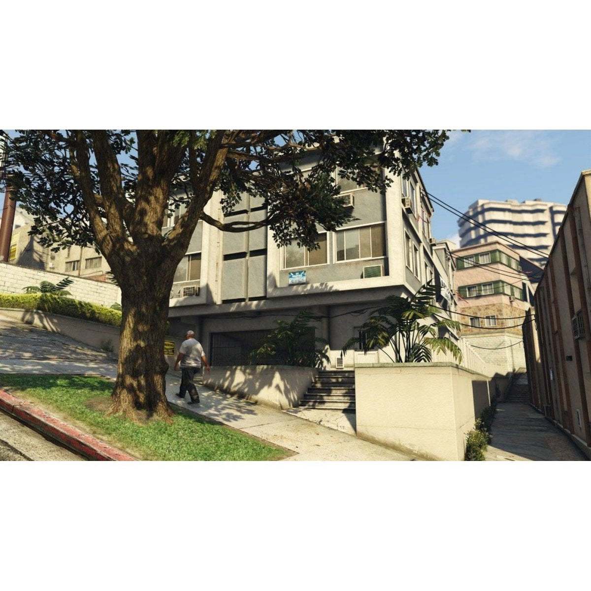 PS4 GTA V PREMIUM ONLINE EDITION REG.3 - DataBlitz