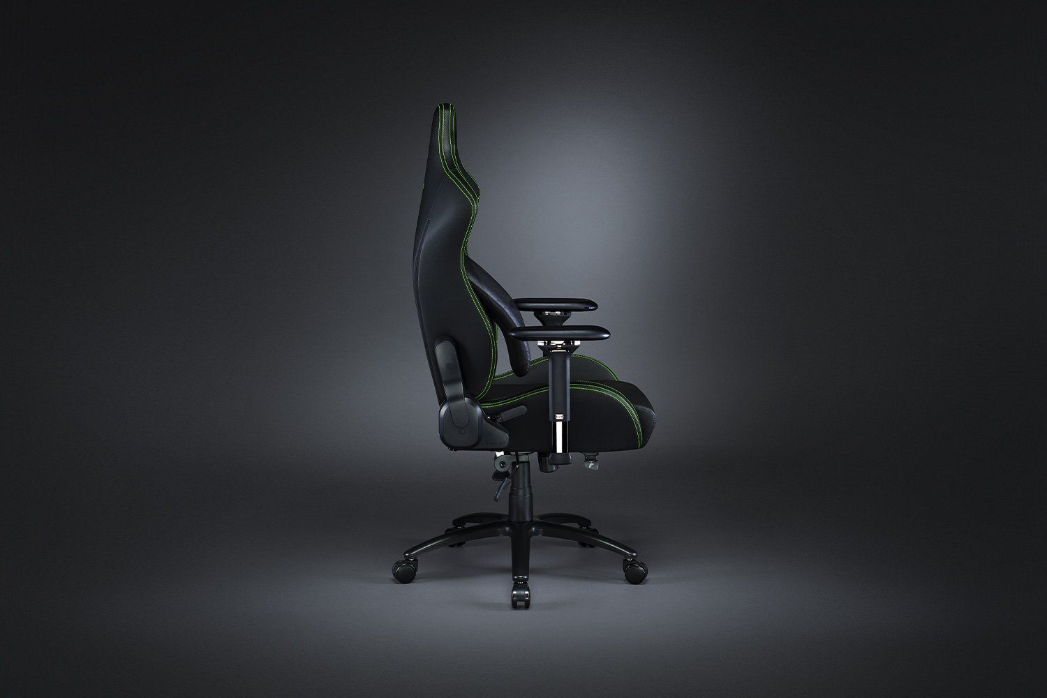 Razer Iskur XL Gaming Chair With Built-In Lumbar Support (Black/Green)